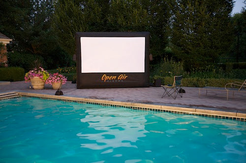 Give the Sweetest Gift This Valentines Day: Outdoor Movies