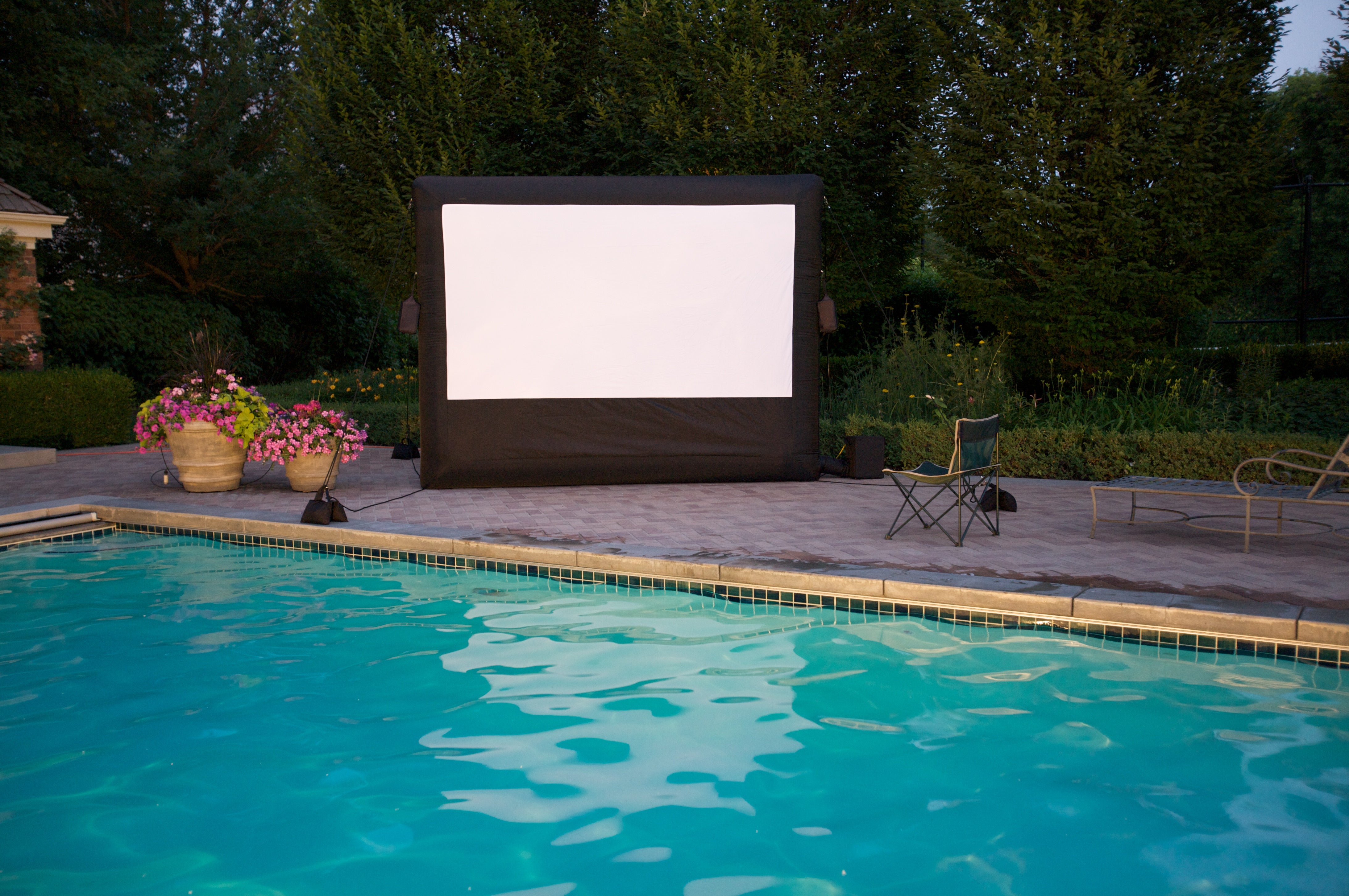 Poolside Cinema With Open Air Cinema's 9' Home Inflatable Movie Screen System